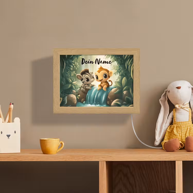 Lightbox - Wandlampe Kinderzimmer mit Namen - Zebra - Affe - Wasserfall - Felsen — 3