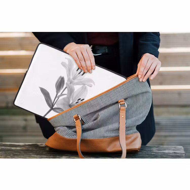 Laptop hülle - Lilien - Elegant - Schwarz - Weiß — 4