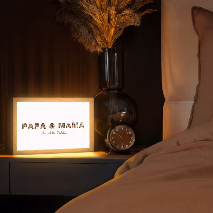 Personalisierte Lightbox - Mama &amp; Papa - Buchstaben-Collage — 2