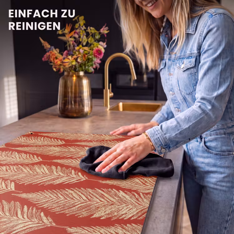 2-in-1 Herdabdeckplatte & Spritzschutz - Rot – Botanisch – Farn – Muster — 5