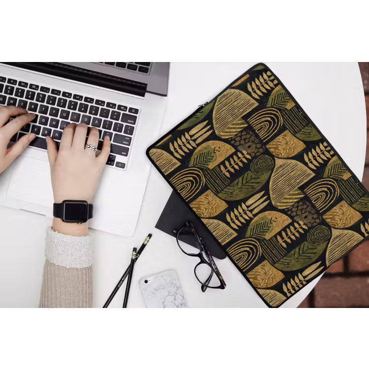 Laptop hülle - Schwarz – Ockergelb – Botanisch – Textur — 3