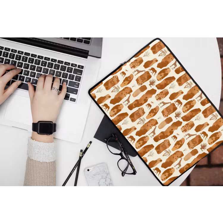 Laptop hülle - Terrakotta – Safari – Tiere – Muster — 3