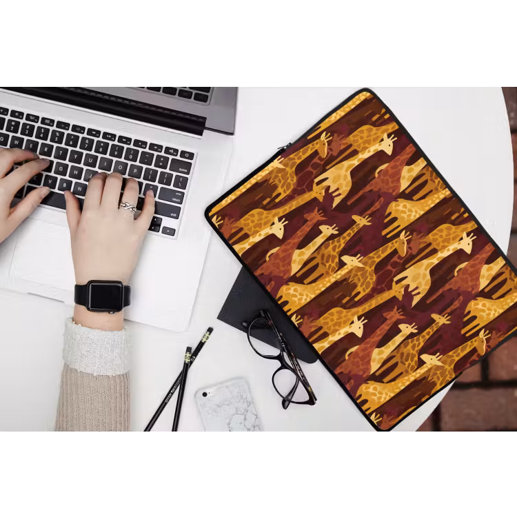 Laptop hülle - Braun – Giraffen – Safari – Muster — 3