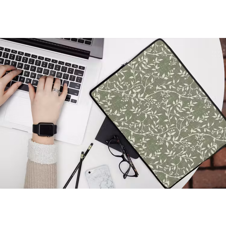 Laptop hülle - Salbeigrün – Botanisch – Zweige – Beeren – Leinen – Muster — 3