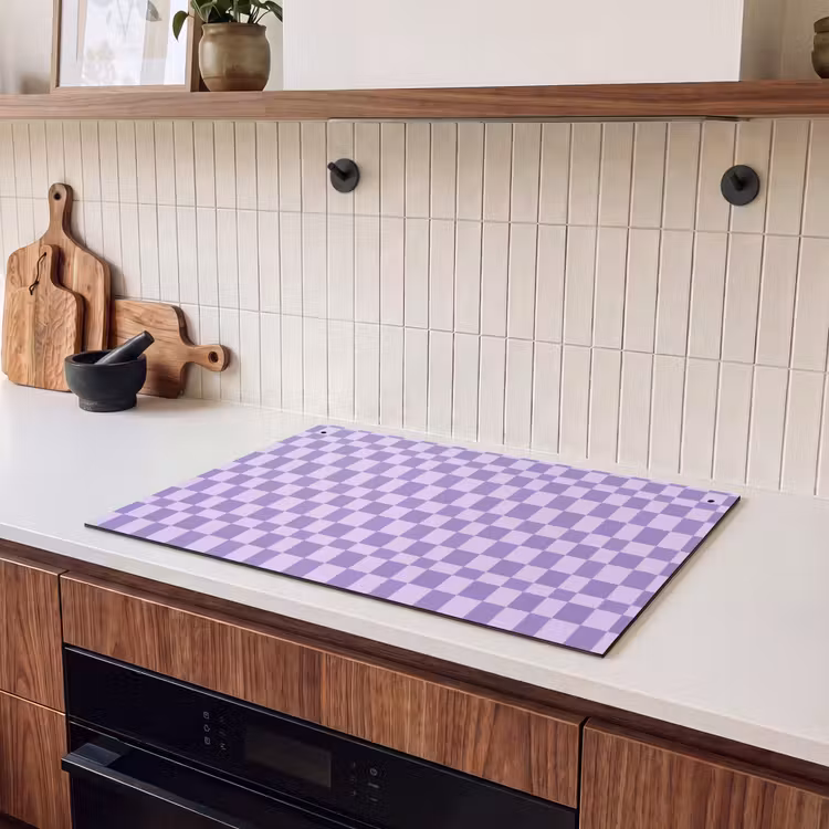 2-in-1 Herdabdeckplatte & Spritzschutz - Lila – Geometrisch – Schachbrettmuster – Blöcke – Muster — 2