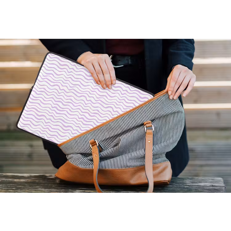 Laptop hülle - Lila – Geometrisch – Wellen – Linien – Muster — 4