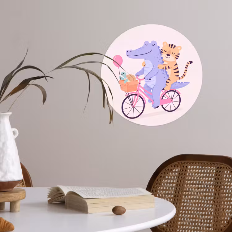 Runde Tapete - Tiere – Fahrrad – Freundschaft – Illustration – Rosa — 4