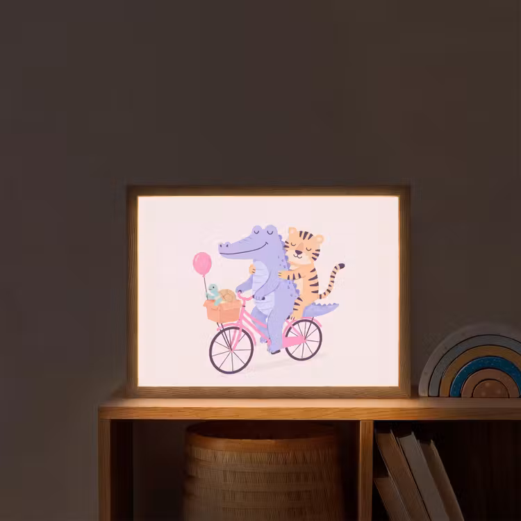 Nachtlicht Kinder - Tiere – Fahrrad – Freundschaft – Illustration – Rosa — 2