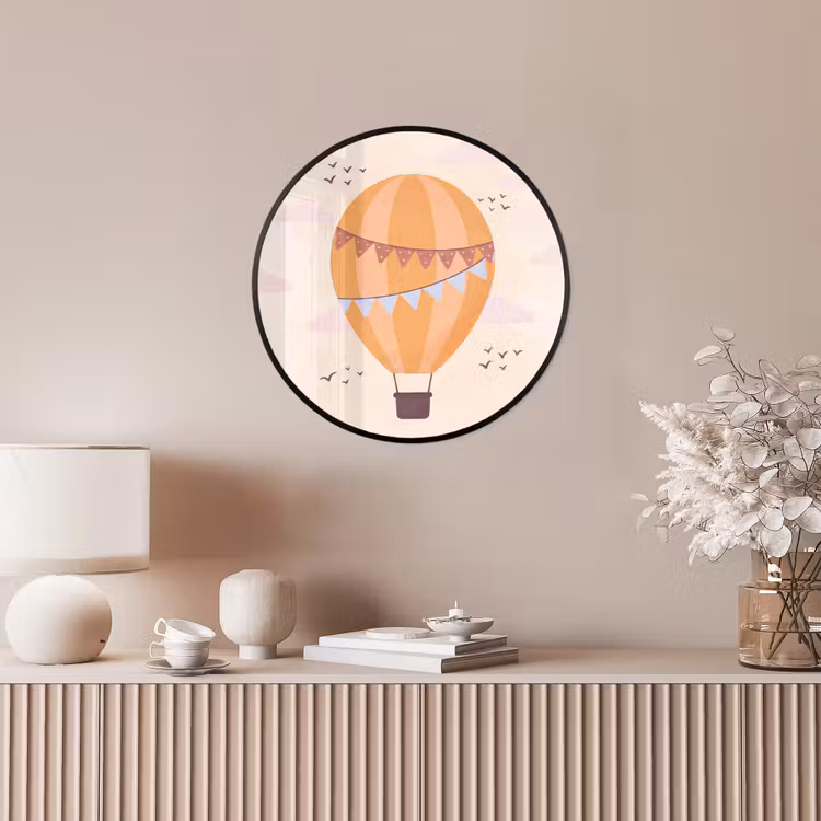 Poster im Rahmen Rund - Heißluftballon – Girlanden – Abenteuer – Illustration – Orange — 5