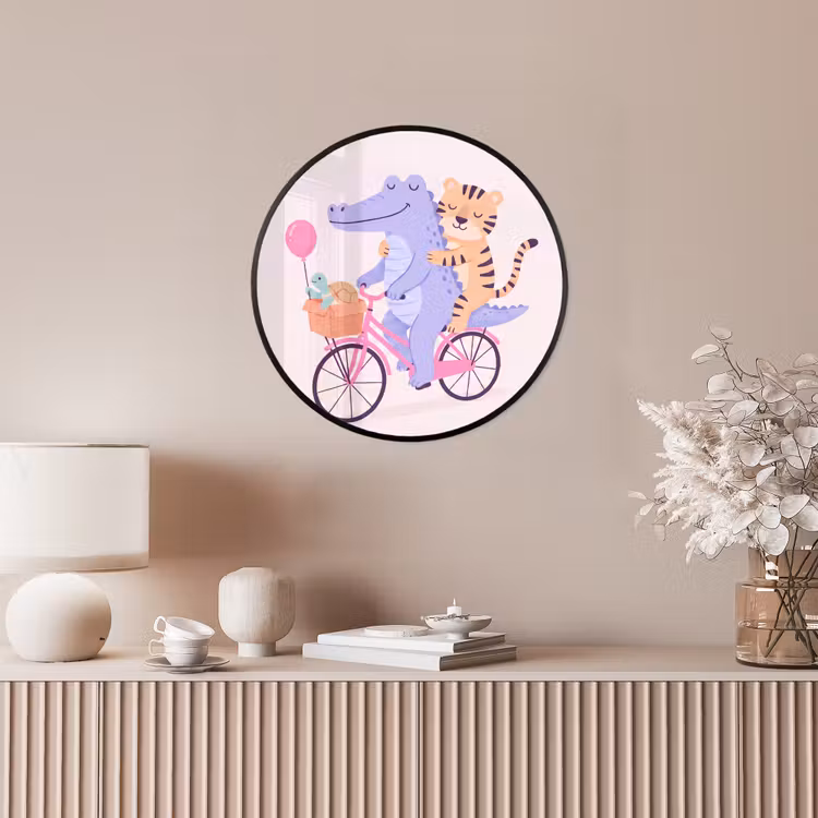 Poster im Rahmen Rund - Tiere – Fahrrad – Freundschaft – Illustration – Rosa — 5