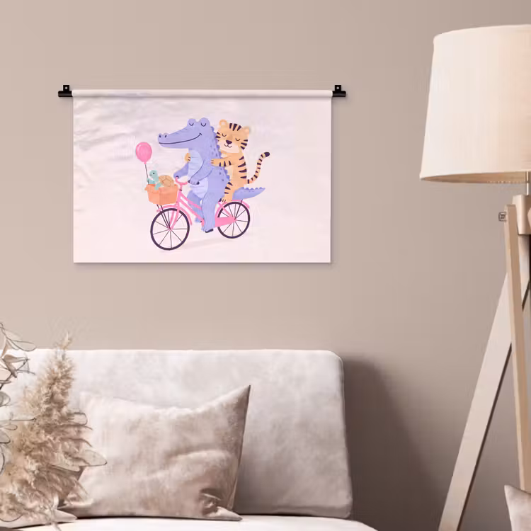 Wandteppich - Tiere – Fahrrad – Freundschaft – Illustration – Rosa — 2