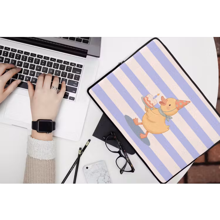 Laptop hülle - Vogel – Fest – Torte – Kinder – Illustration — 3