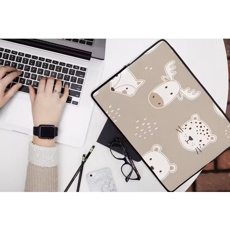 Laptop hülle - Tiere – Muster – Illustration – Modern – Beige — 3