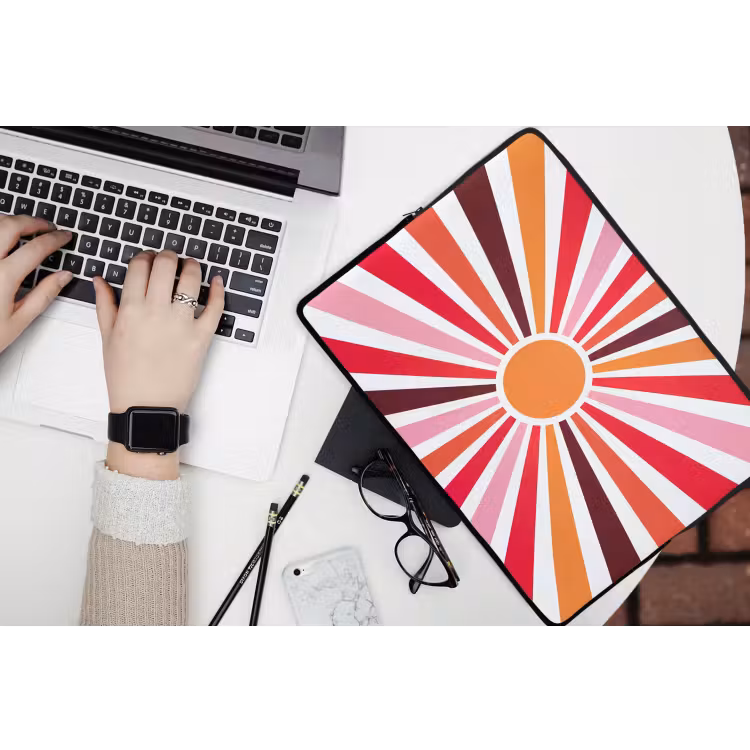 Laptop hülle - Sonne – Strahlen – Abstrakt – Farbenfroh — 3