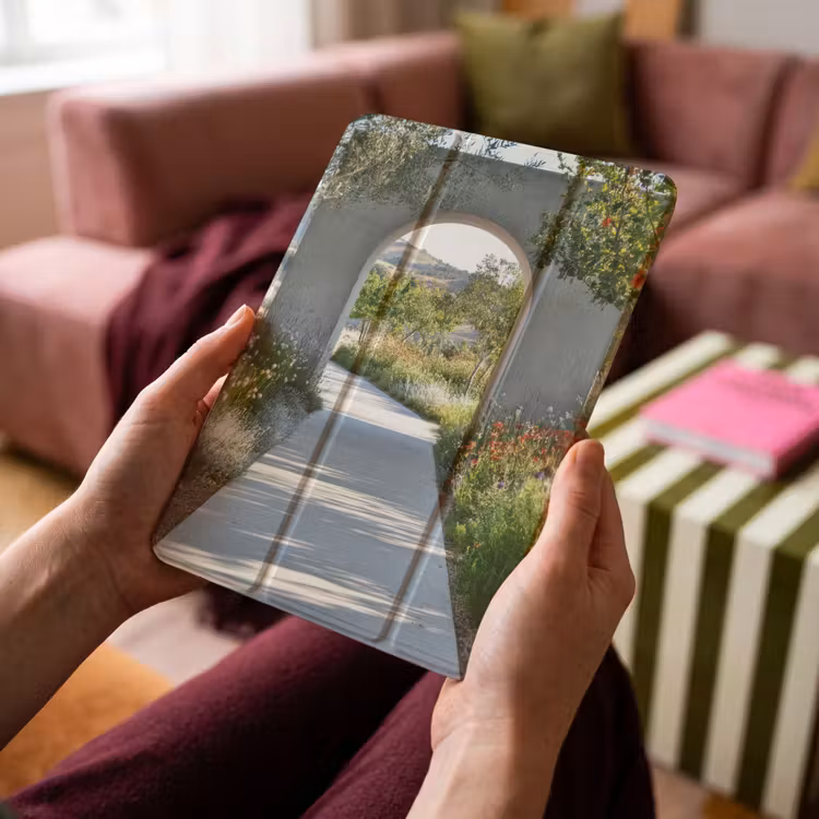 iPad-Hülle - Durchblick - Weg - Beton - Landschaft — 4