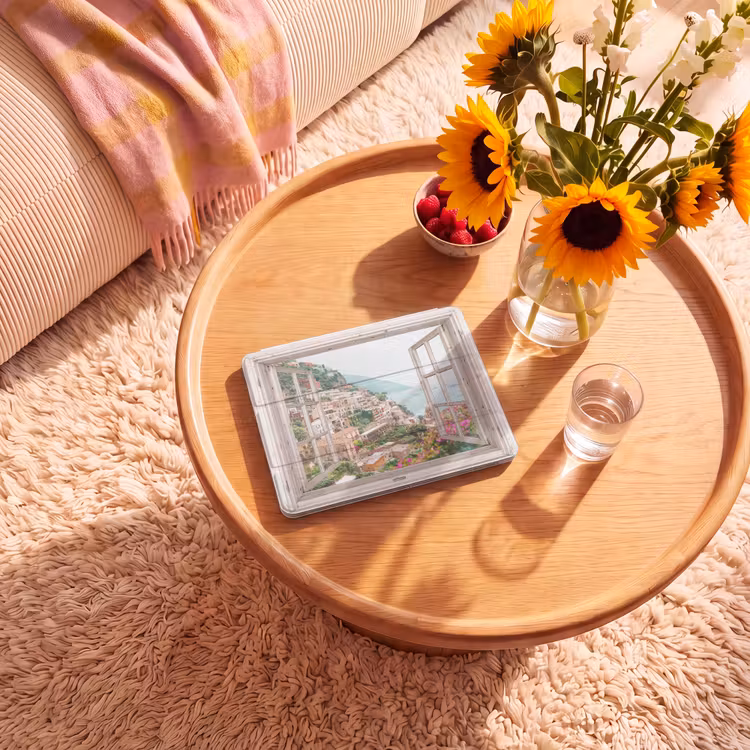iPad-Hülle - Ausblick - Italien - Blumen - Meer - Küste - Stadt - Berge — 2