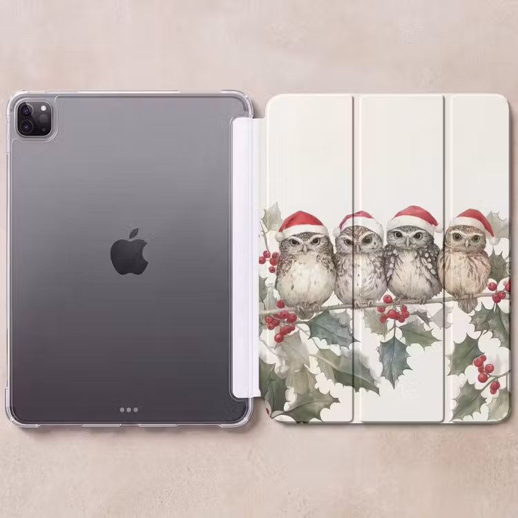 iPad-Hülle - Eulen - Zweig - Stechpalmenblätter - Weihnachtsmannmütze — 6