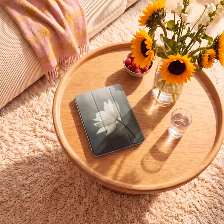 iPad-Hülle - Weiß - Lotus - Dunkel - Blume — 2