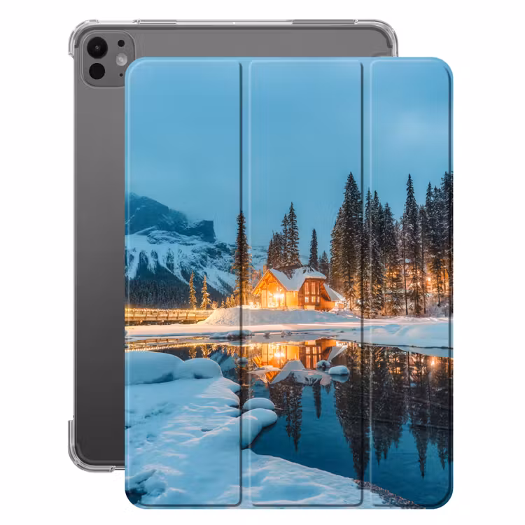 iPad-Hülle - Winterlandschaft - Natur - Haus - Berge - Schnee — 1