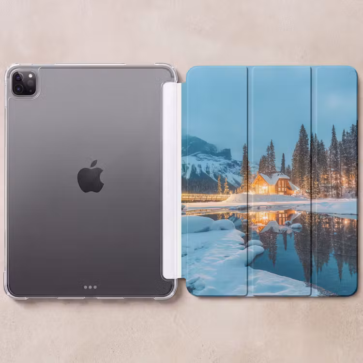 iPad-Hülle - Winterlandschaft - Natur - Haus - Berge - Schnee — 6