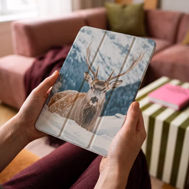 iPad-Hülle - Hirsche - Landschaft - Winter - Natur - Tiere - Berge — 4