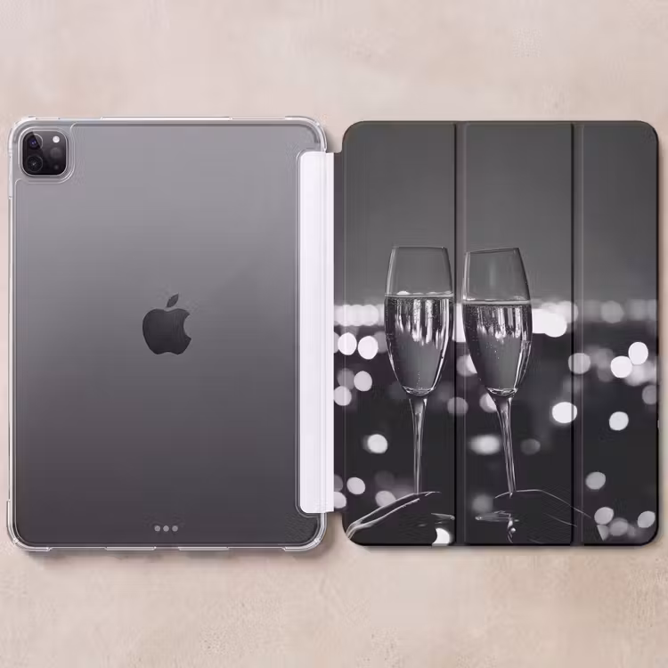 iPad-Hülle - Seifenblasen - Prost - Champagnergläser - Lichter der Stadt — 6