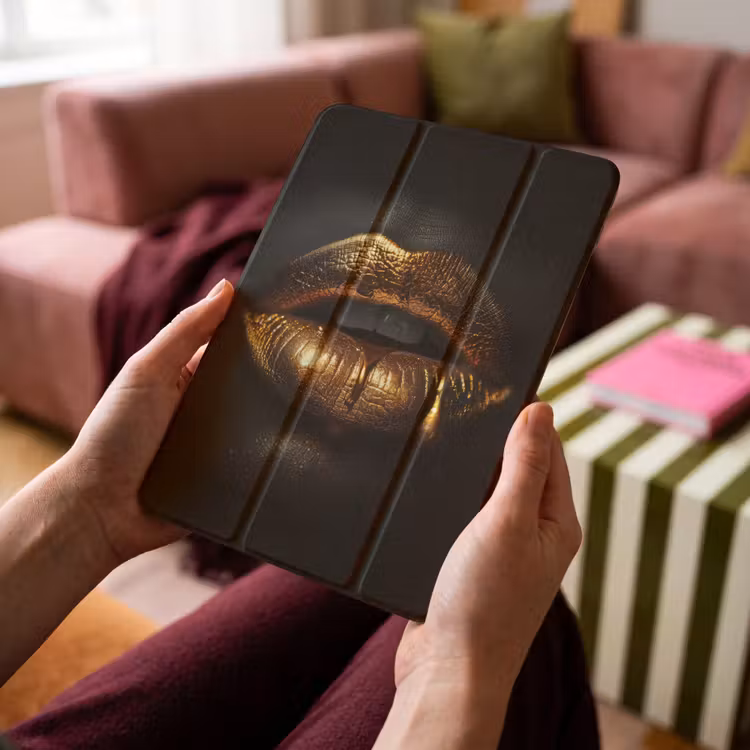iPad-Hülle - Lippen - Gold - Abstrakt - Schwarz - Ästhetisch — 4