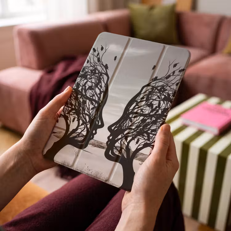 iPad-Hülle - Bäume - Gesicht - Blätter - Moderne Kunst — 4