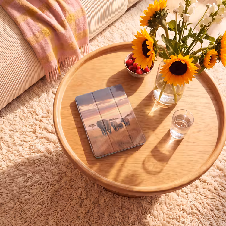 iPad-Hülle - Elefantengruppe - Offene Ebene - Sonne — 2