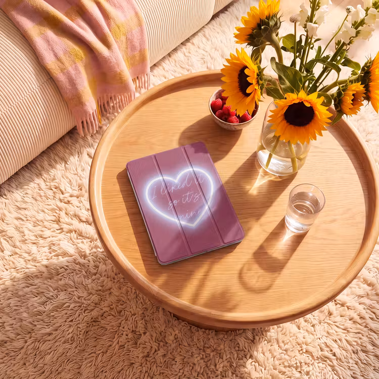iPad-Hülle - Ich mochte es, also ist es meins - Neonherz - Rosa — 2