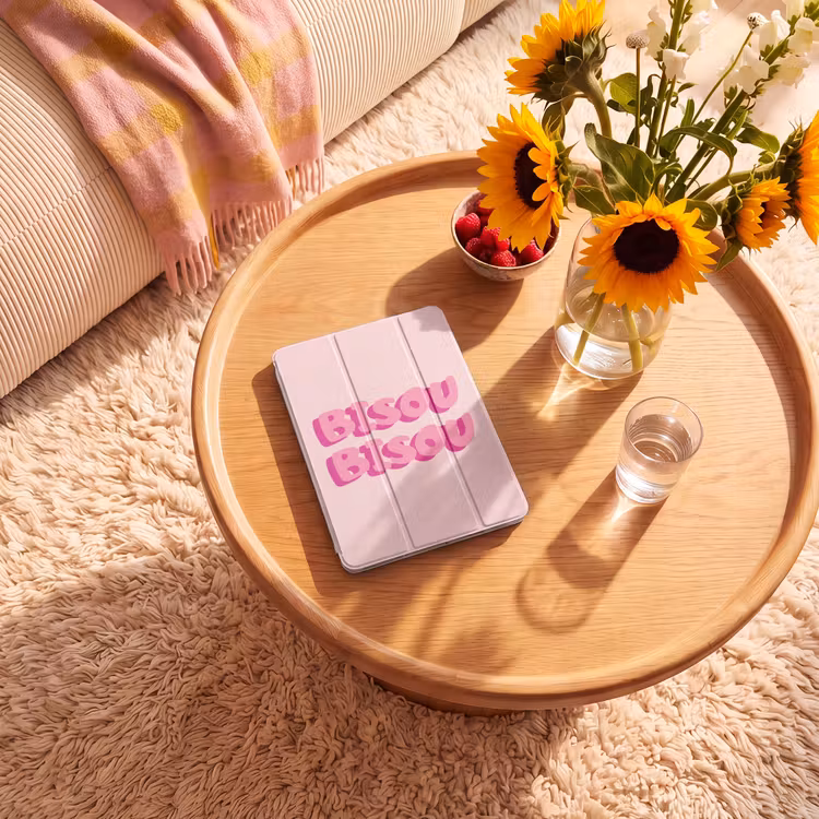 iPad-Hülle - Bisou - Rosa - dicke Buchstaben — 2