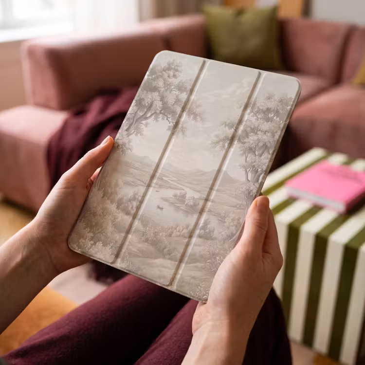 iPad-Hülle - Flusslandschaft - Berge - Natur - Vintage - Beige — 4
