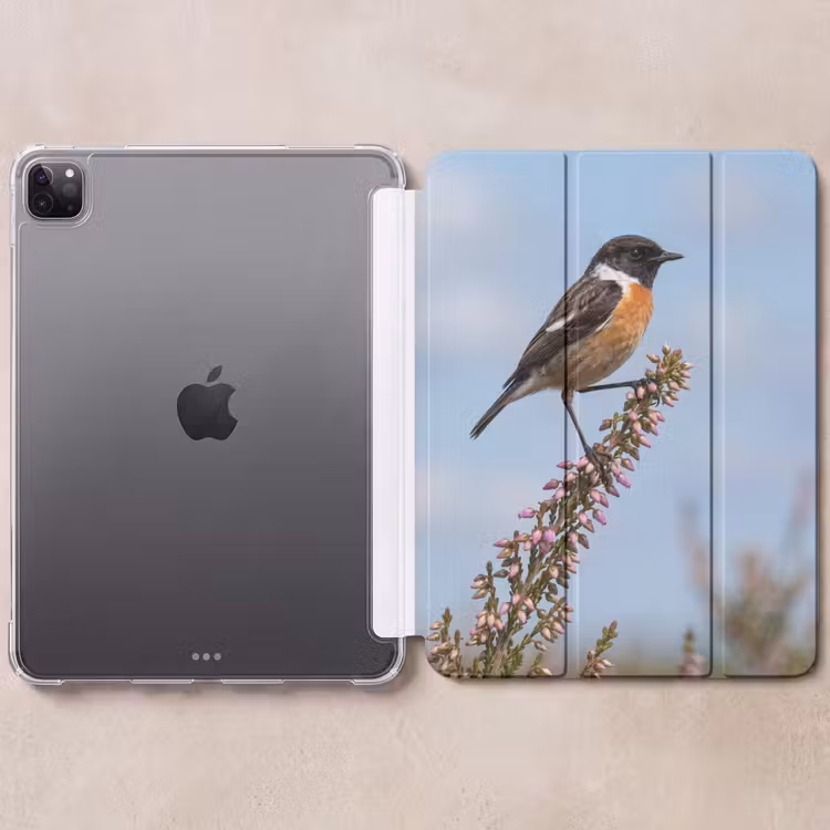 iPad-Hülle - Schwarzkehlchen - Heidekraut - Lila - Natur - Atmosphärisch — 6