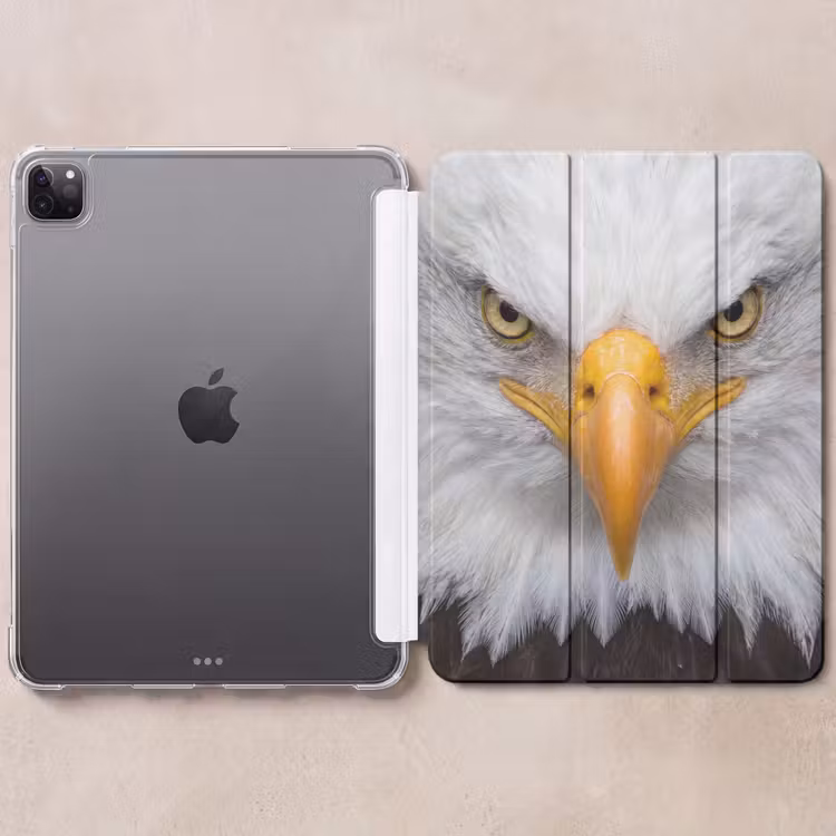 iPad-Hülle - Amerikanisch - Weißkopfseeadler - Porträt - Gelb — 6