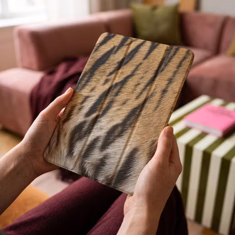 iPad-Hülle - Tigerfell - Klassisch - Schwarz — 4