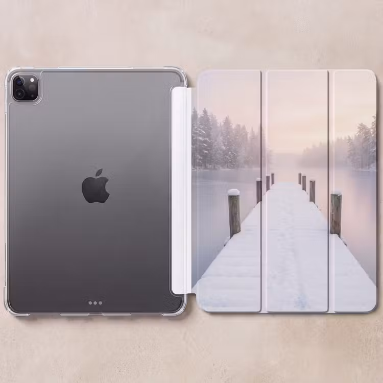 iPad-Hülle - Steg - See - Nebel - Winter - Gelassenheit — 6