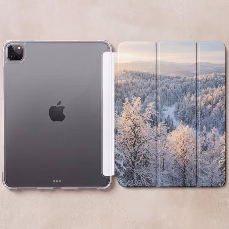 iPad-Hülle - Wald - Berge - Gold - Winter - Warm — 6