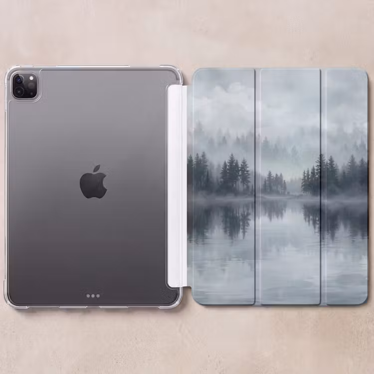iPad-Hülle - Wald - See - Nebel - Natur - Grau — 6
