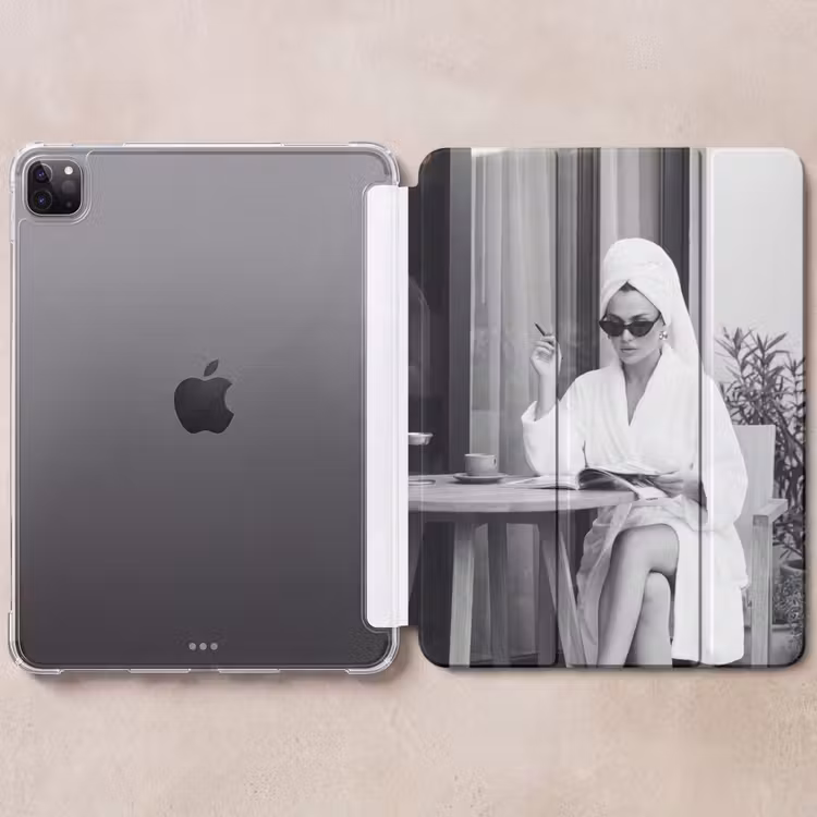 iPad-Hülle - Modern - Frau - Schwarz - Weiß — 6