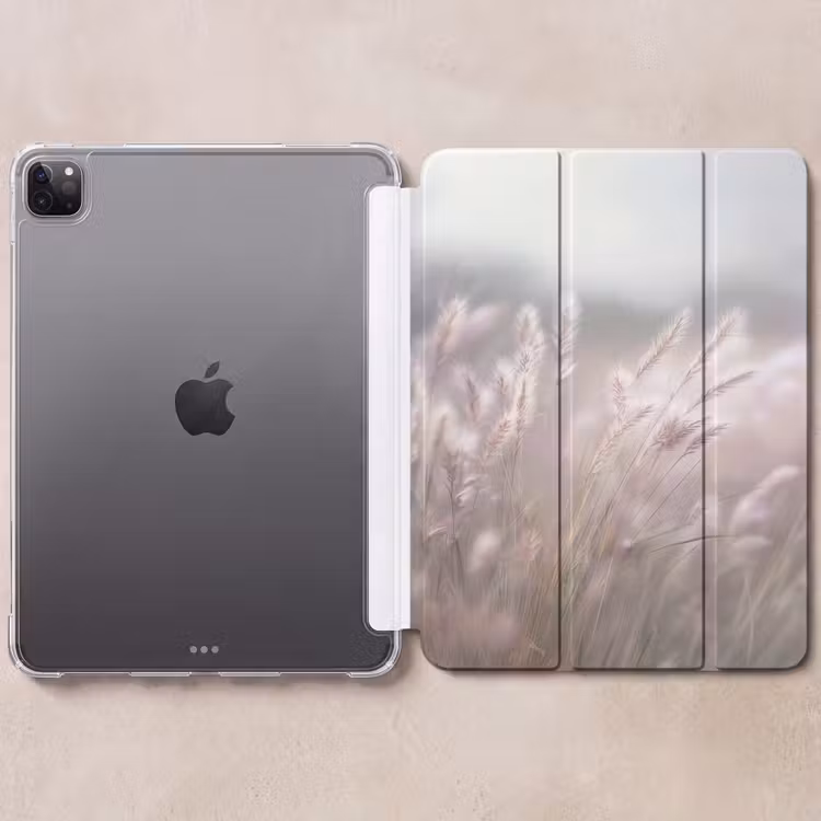 iPad-Hülle - Grasbüschel - Wind - Beige - Neblig — 6
