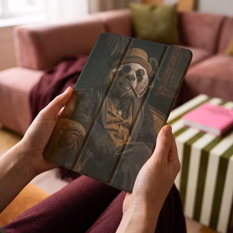 iPad-Hülle - Panda - Hut - Brille - Anzug — 4