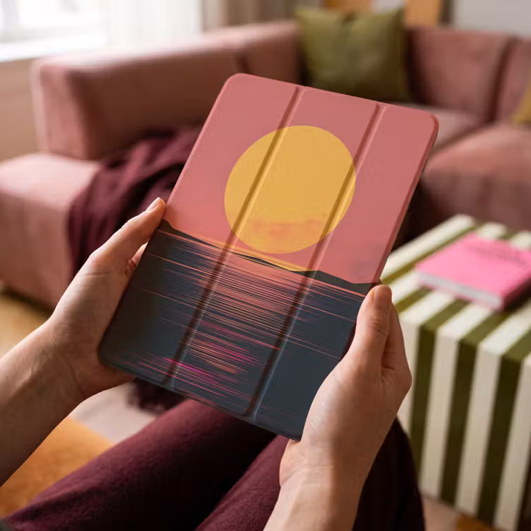 iPad-Hülle - Sonne - Gelb - Berge - Wasser — 4