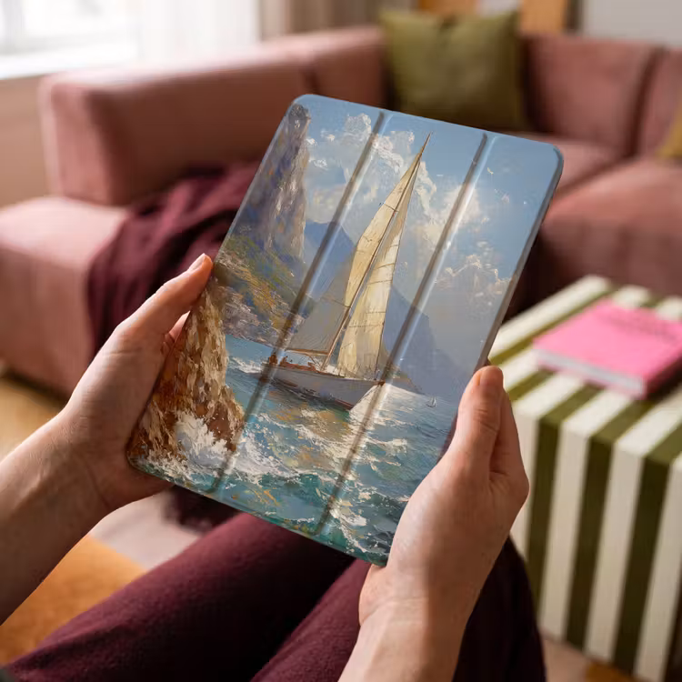 iPad-Hülle - Segelschiff - Meer - Felsen - Wolken — 4