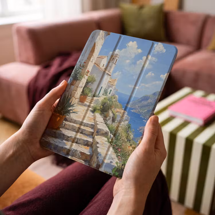 iPad-Hülle - Treppe - Häuser - Berglandschaft - Meer — 4
