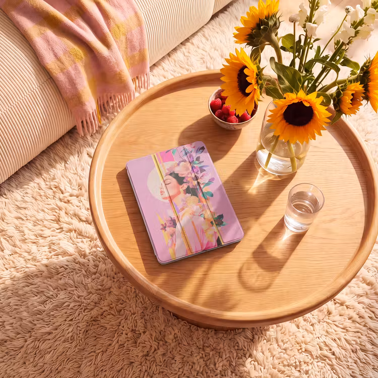 iPad-Hülle - Frau - Blumen - Lila - Abstrakt — 2