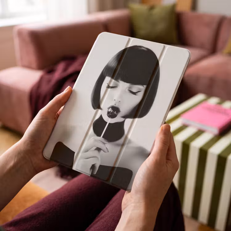 iPad-Hülle - Frau - Lolly - Schwarz - Weiß — 4