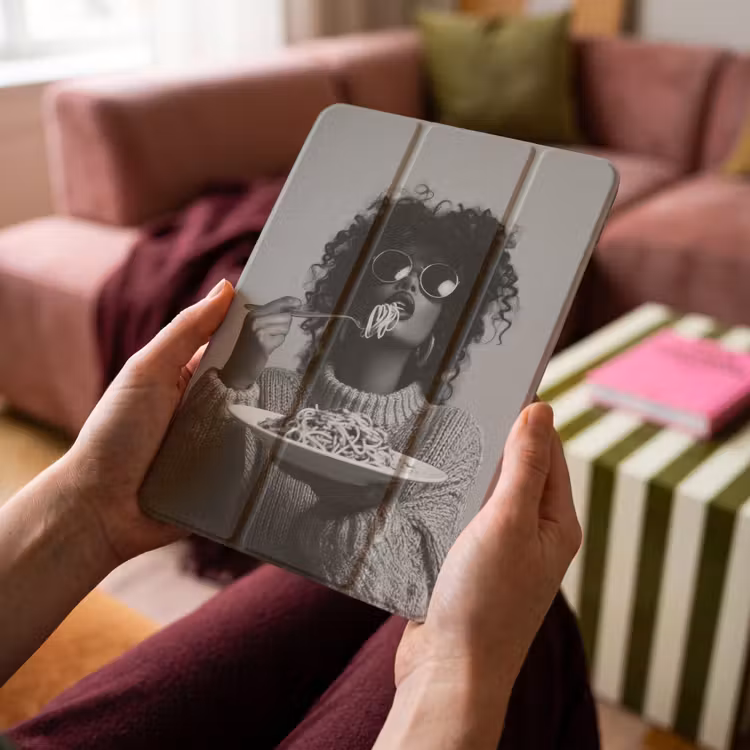 iPad-Hülle - Frau - Nudeln - Schwarz - Weiß — 4
