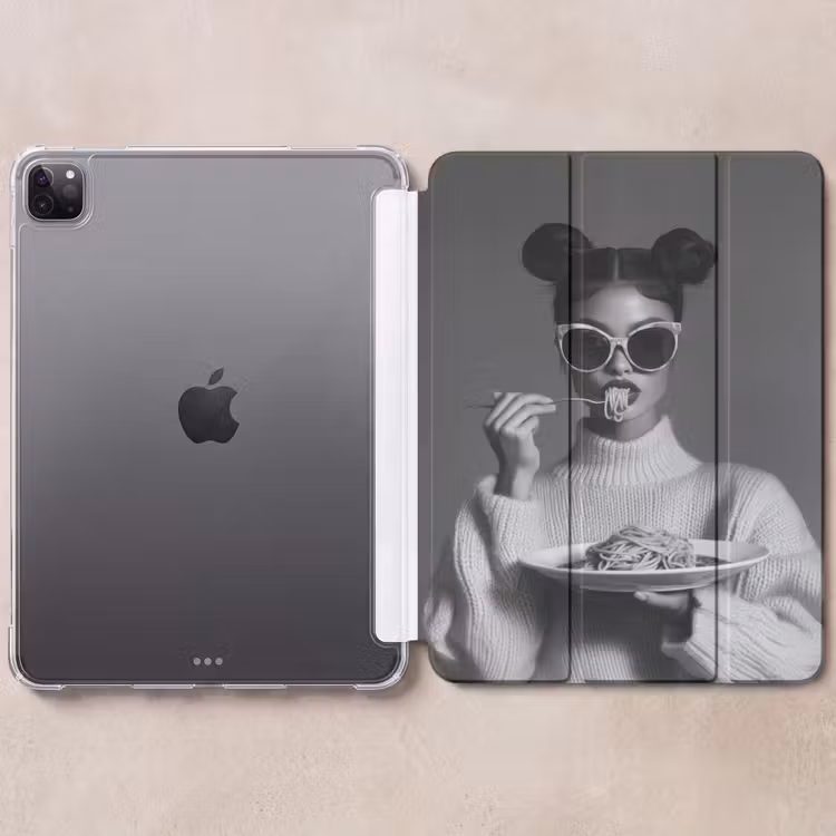 iPad-Hülle - Frau - Nudeln - Sonnenbrille — 6