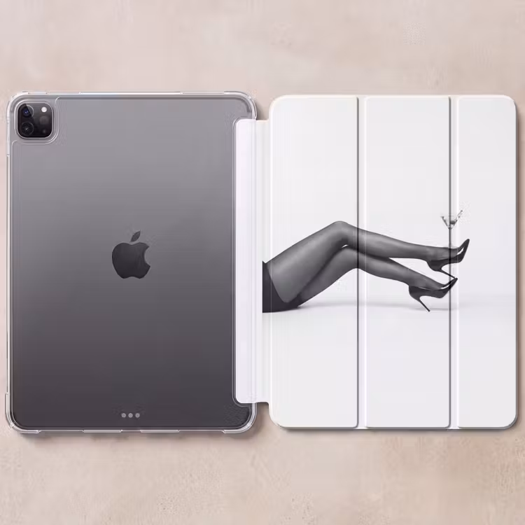 iPad-Hülle - Beine - Absätze - Glas - Schwarz - Weiß - Verspielt — 6