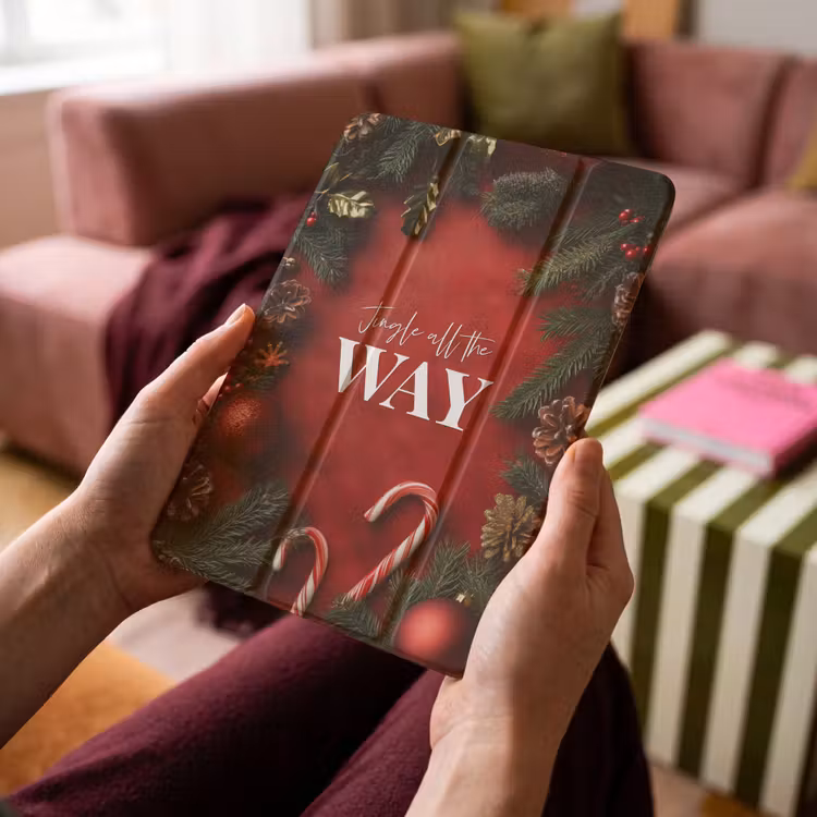 iPad-Hülle - Weihnachten - Zitat - Rot - Weihnachtskugeln — 4